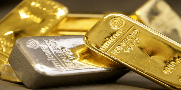 Gold and Silver Prices Decrease