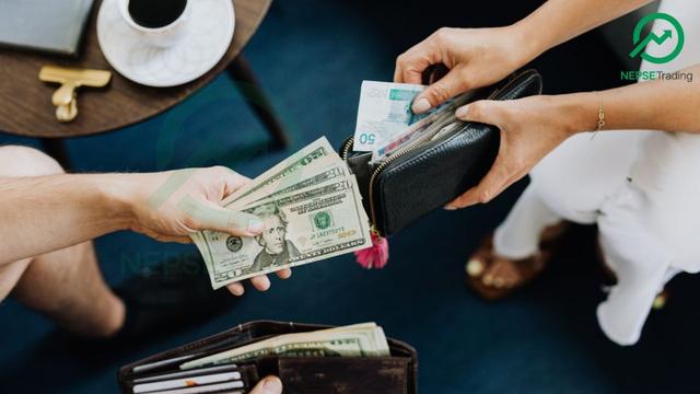 Three Arrested with Over Rs 2.8 Million in Undisclosed Hundi Money