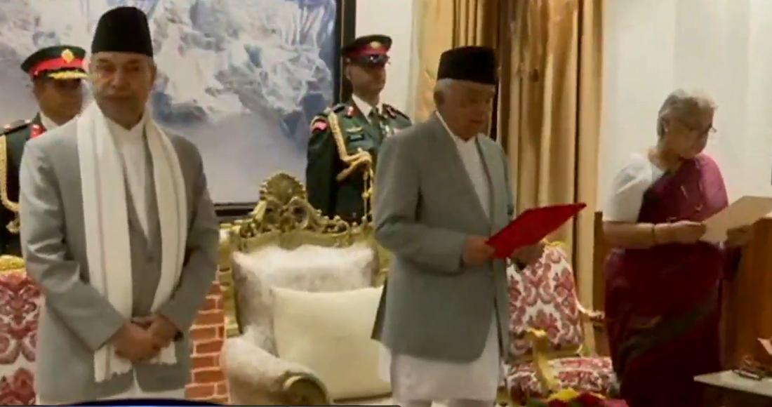 नवनियुक्त प्रधानमन्त्री कार्कीले लिइन् शपथ, ६ महिनाभित्र चुनाव गर्ने म्यान्डेट