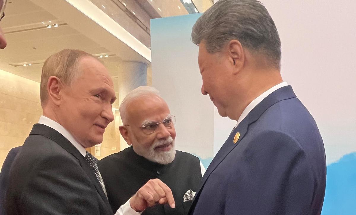 Modi, Putin, and Xi Jinping Hold Talks in China