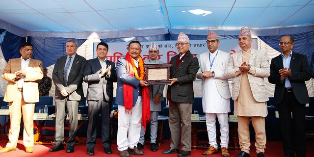 Government Honors Top Tax Payers on National Tax Day