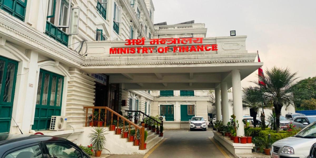 Over Rs 40 Billion Found Parked in 10 Government Funds; Study Warns of Rising Retirement-Payment Risks