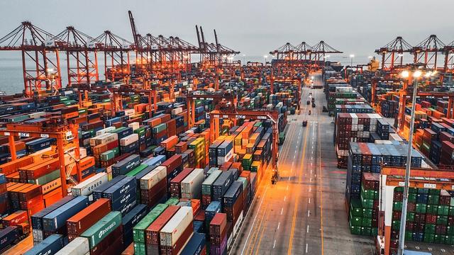 China’s Foreign Trade Rises by 3.6% in First 11 Months, November Sees Stronger Growth